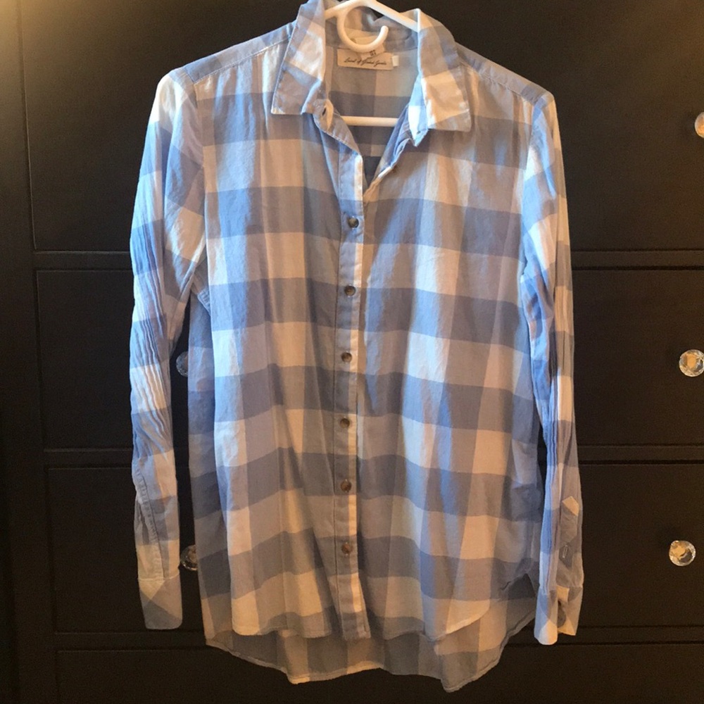 Blue & White Gingham Long Sleeve Button-Up